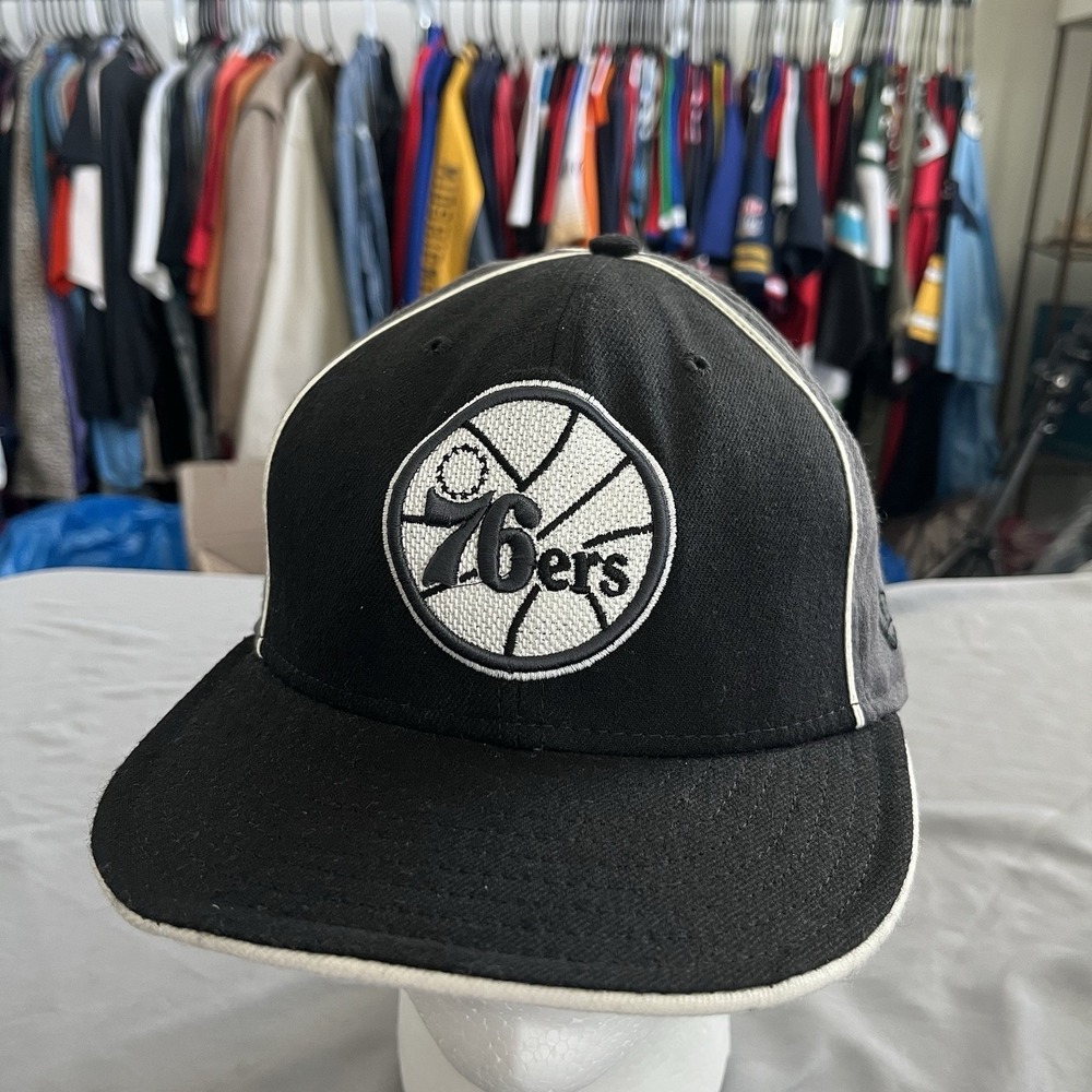 Vintage 90s Philadelphia 76ers New Era Fitted Hat 7 3/8 Sixers NBA 100% Wool